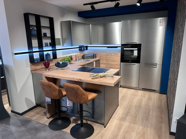 Nobilia Inox - Lacklaminat Stahl gebürstet Nachbildung, Eiche Artisan Nachbildung